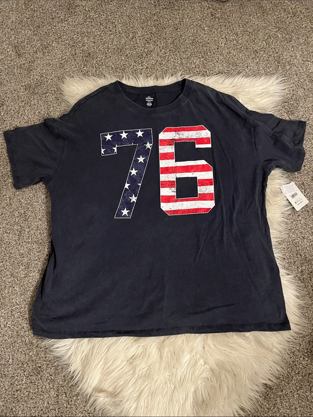 Women’s Navy Graphic Tee with American Flag '76' Print